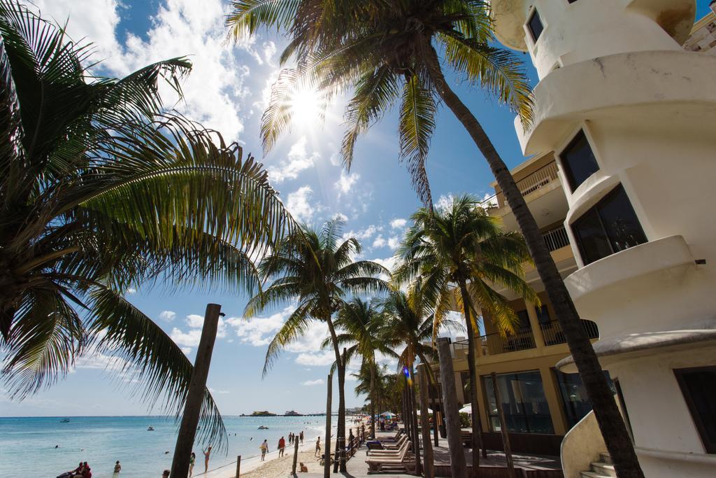 Oceanfront El Faro Surf 302 Apartment Плая дел Кармен Екстериор снимка